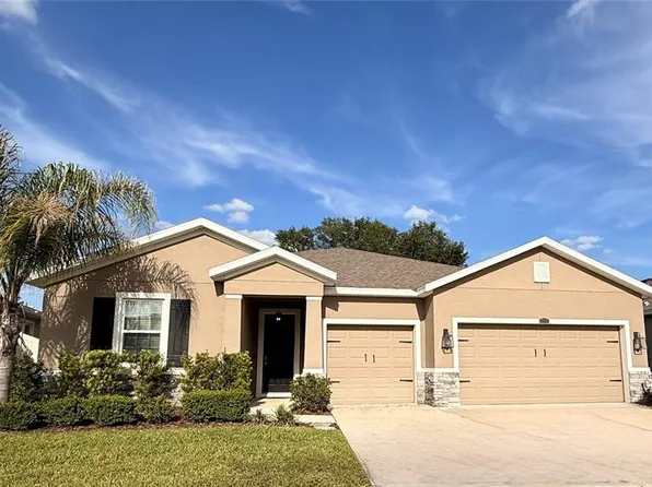 10800 Laxer Cay Loop, San Antonio, FL 33576