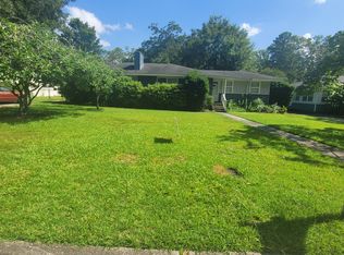1304 Evergreen Dr, Greenville, NC 27858