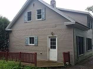 41 Spring St, Calais, ME 04619