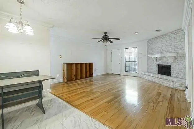 Building Photo - 217 Heatherwood Dr