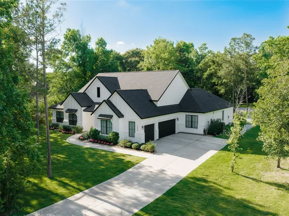 7530 Lorna Rd, Montgomery, TX 77316