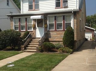 12 Raydol Ave, Secaucus, NJ 07094