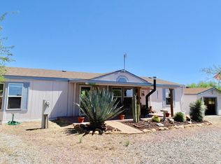 27645 S Village Ave, Congress, AZ 85332