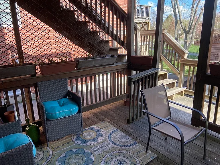 10 Rena St #1 — Photo 22