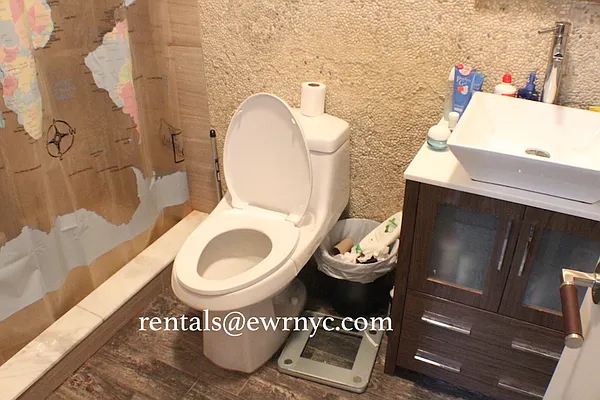 Rented by East Williamsburg Realty Inc | media 24