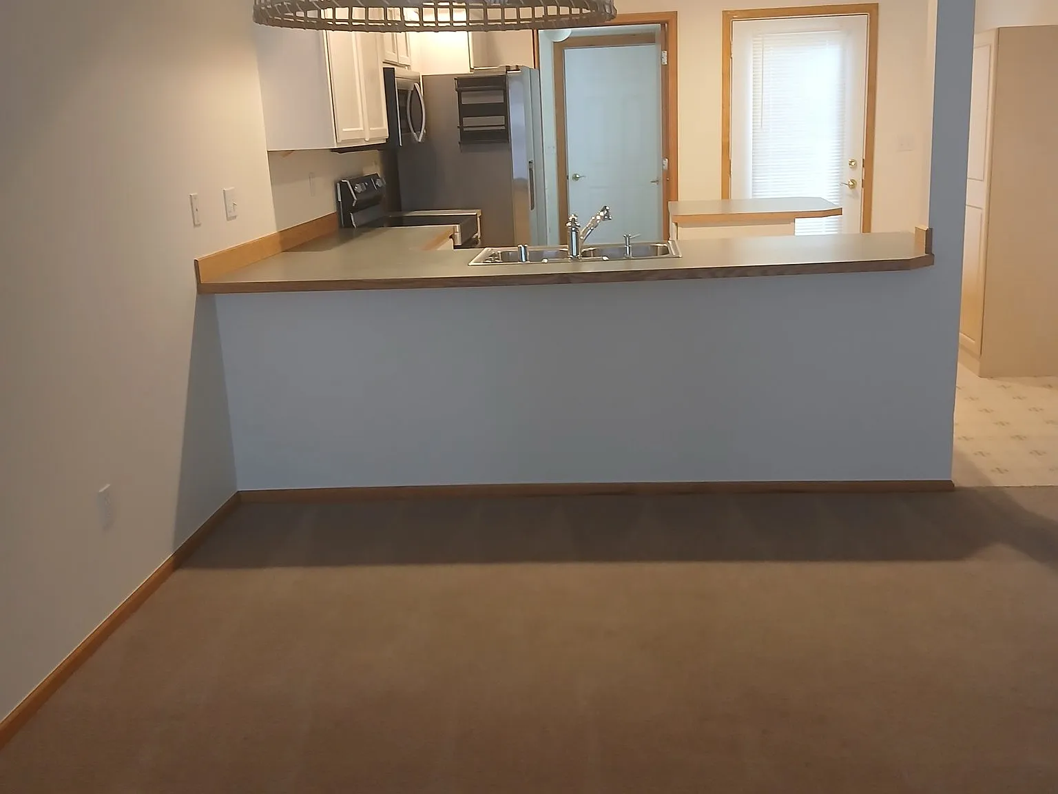 Modern 2 Bed/2 Bath Condo in Ferndale, WA - Available 07/29 - $2000 — Photo 2