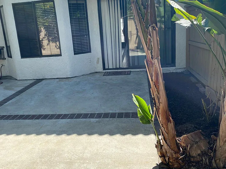 12 Windy Hill Ln — Photo 32