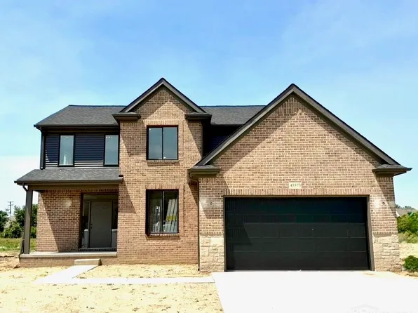 45573 Gable Dr, Macomb, MI 48088
