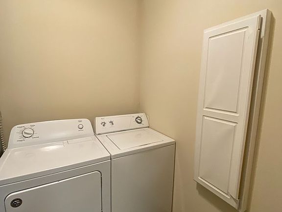 5th image of 1407 Wilson Ave APT 100