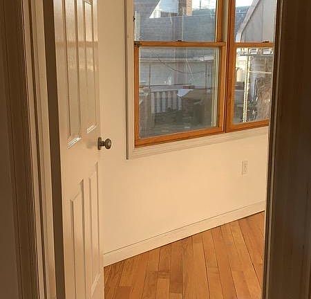 5th image of 2-5648 Hollis Court Blvd #2