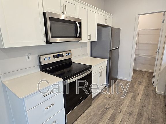 5th image of 10526 W Duckhook Rd