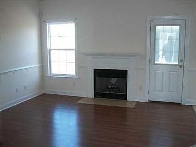 2nd image of 7732 Fayetteville Rd