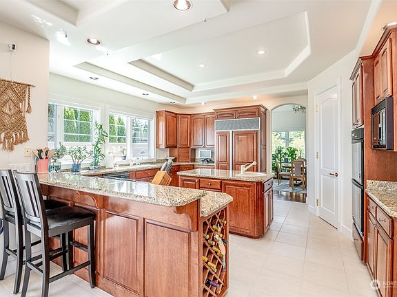 4th image of 12504 98th Avenue Ct NW