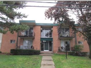 1980 Axtell Dr APT 2, Troy, MI 48084
