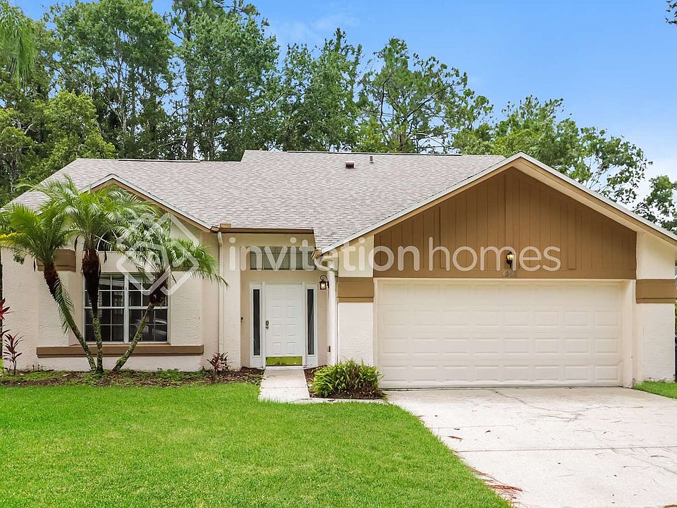 1st image of 3242 Centerwood Dr