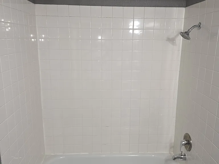 1226 E 10th Ave #B — Photo 2