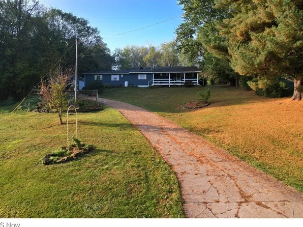 3366 Bronze Rd NW, Carrollton, OH 44615