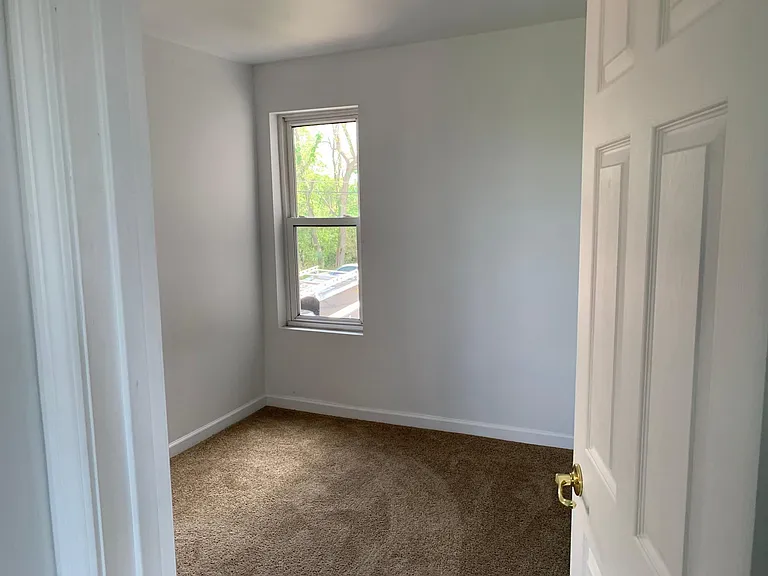 2829 Sumner St — Photo 7