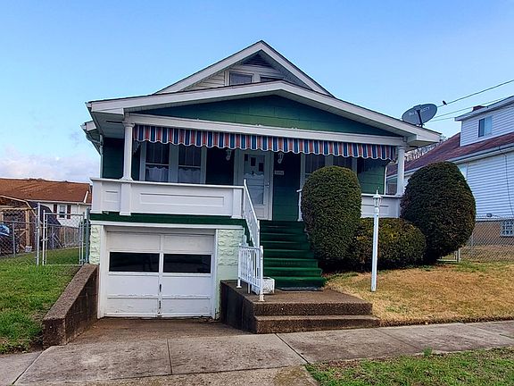 3rd image of 2404 2nd St