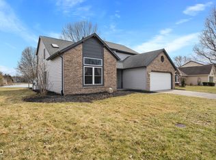 7659 Camberwood Dr, Indianapolis, IN 46268