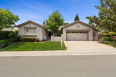 1st image of 1040 Sun Park Ln