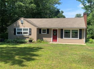 132 Cider Mill Rd, North Smithfield, RI 02896