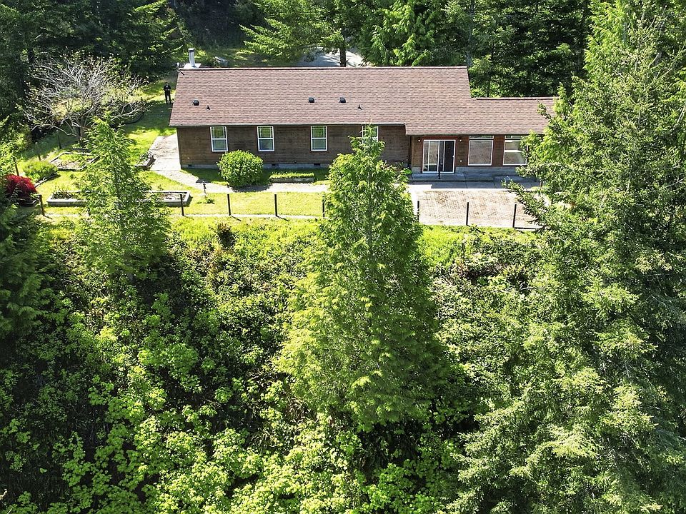 1st image of 89453 Rustic Ln