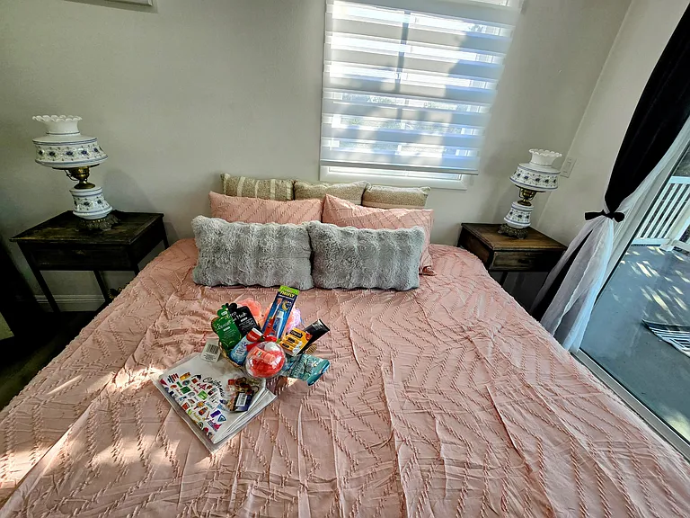 2548 E Wilson Ave — Photo 53