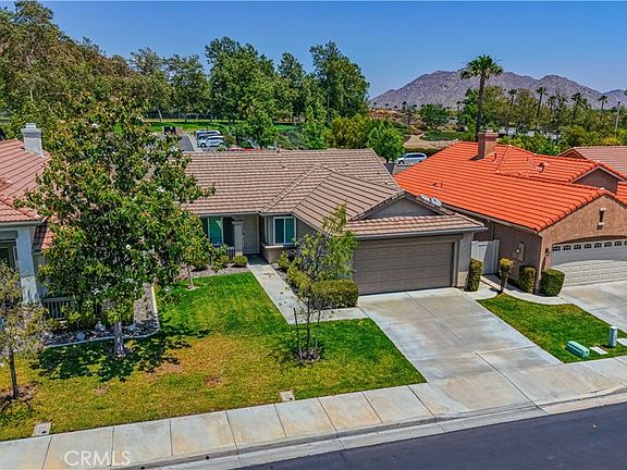 3rd image of 28956 Raintree Dr