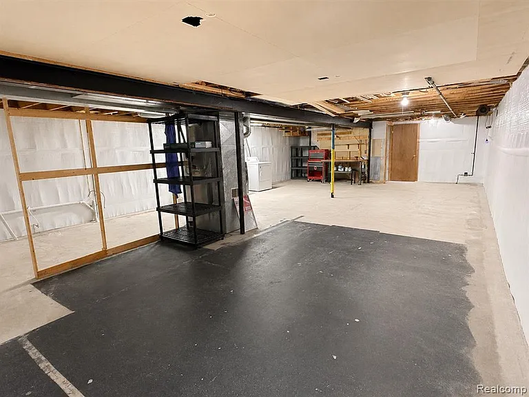 23400 Reynolds Ave — Photo 22