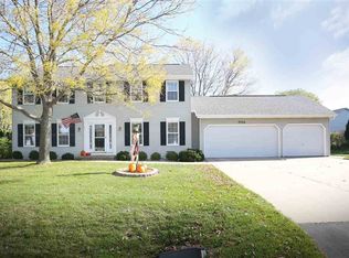 N9566 Darboy Dr, APPLETON, WI 54915