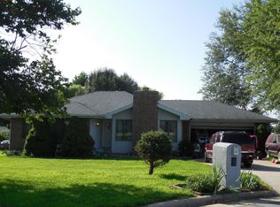 2922 S Jonathan Ct, Springfield, MO 65807