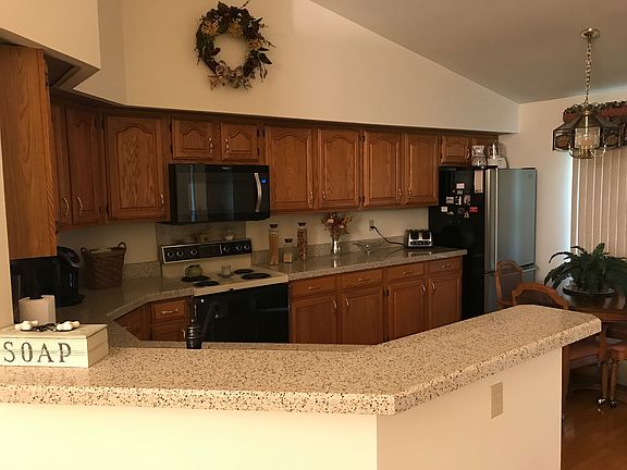 2nd image of 415 Charter Way Dr