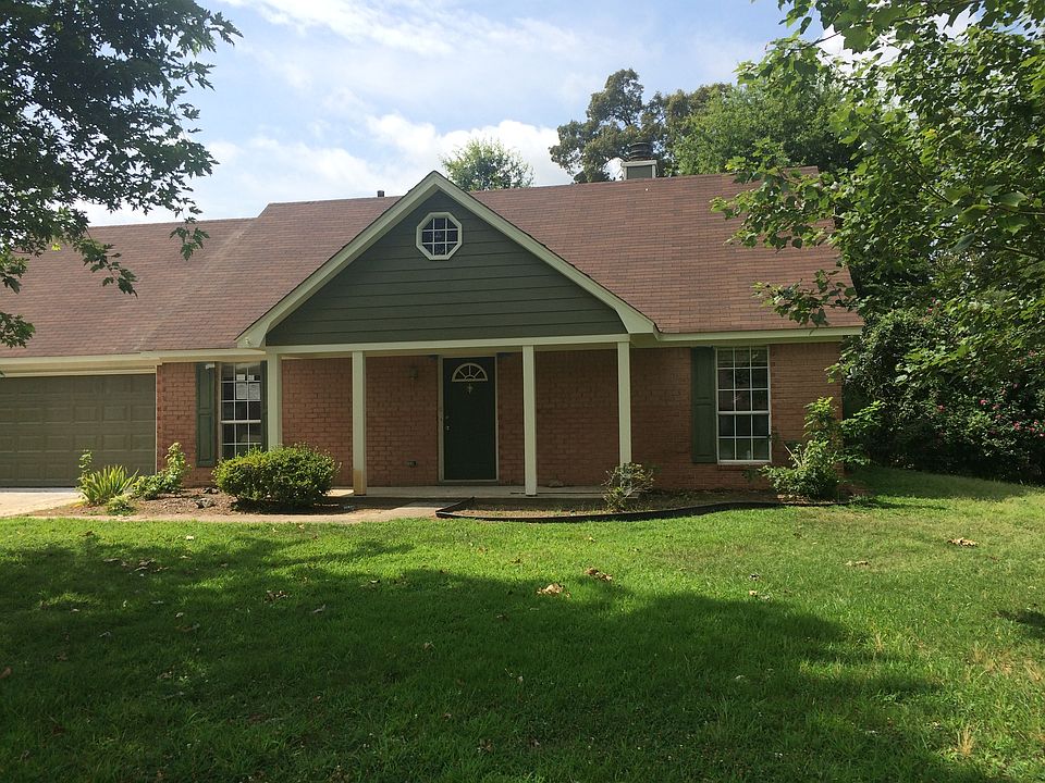 1st image of 50 Country Place Dr