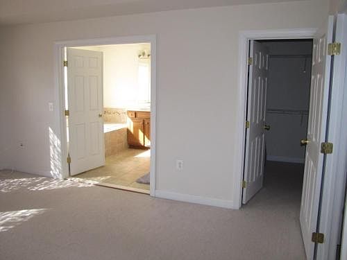 4th image of 13612 Venturi Ln