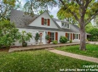 624 E Olmos Dr, Olmos Park, TX 78212