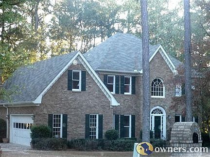 Front of House - 3 Sides Brick!
