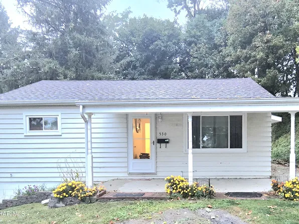 530 52nd St, Altoona, PA 16602
