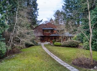 17208 Brookside Blvd NE, Lake Forest Park, WA 98155
