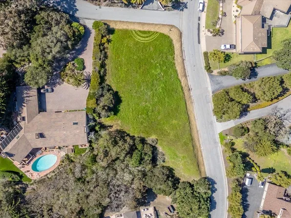 13780 Vista Dorada Dr, Salinas, CA 93908