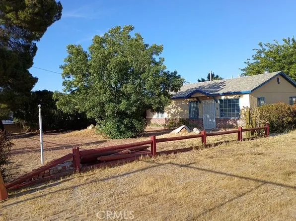 9327 9th Ave, Hesperia, CA 92345