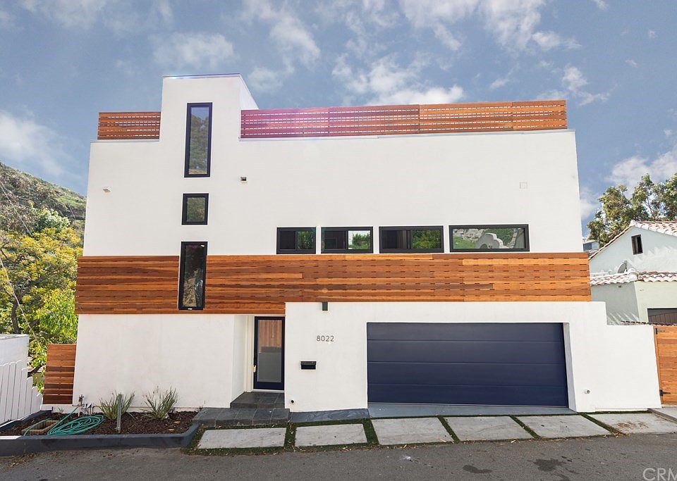 1st image of 8022 Highland Trl