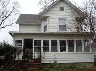 2664 Maplewood St, Cuyahoga Falls, OH 44221