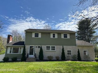 362 Lake Ave, Saratoga Springs, NY 12866