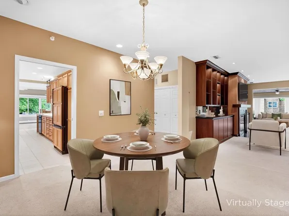 1604 S GOLF Glen #D, Madison, WI 53704