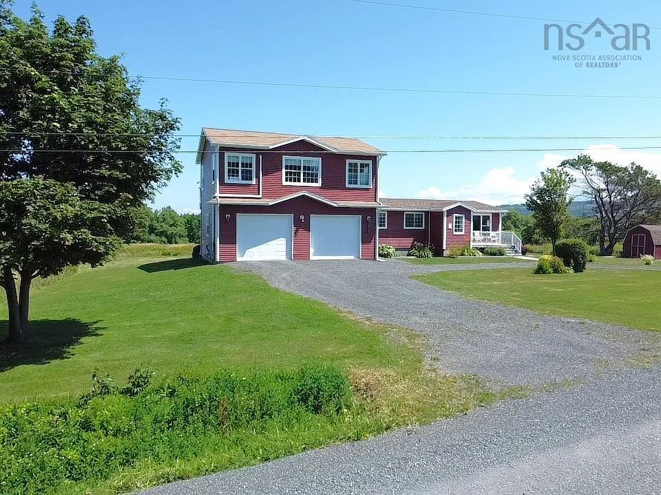 1st image of 560 Gusset Rd