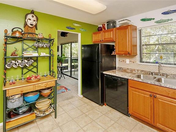 5th image of 5970 80th St N Unit 215