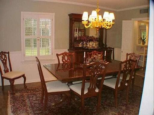 3rd image of 417 CANTERBURY HILL