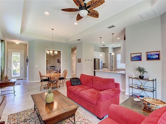 5th image of 1375 Hayton Ave