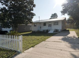 609 Pinetree Dr, Panama City Beach, FL 32413